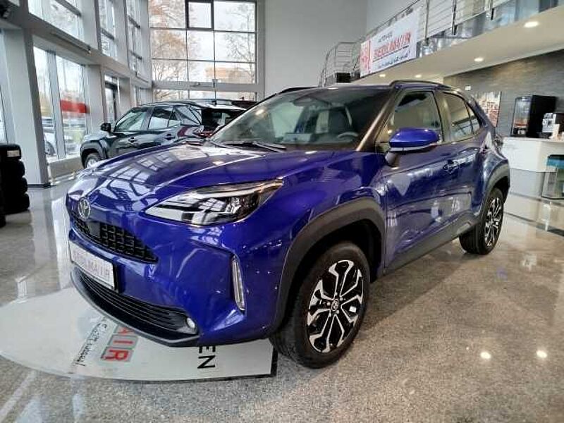 Toyota Yaris Cross Hybrid Style/Teamplayer *SHZ/LHZ/KAM* in 86830 Schwabmünchen Toyota Yaris Cross Hybrid Style/Teamplayer *SHZ/LHZ/KAM*