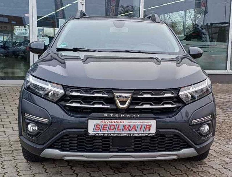 Dacia Sandero Stepway Comfort TCe 90 Automatik, AHK, v. Extras