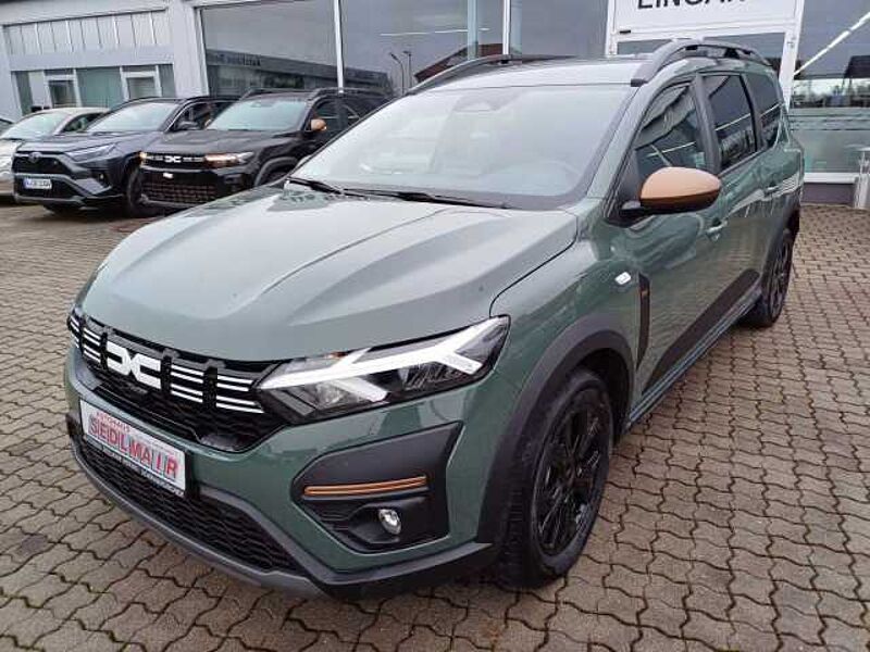 Dacia Jogger Extreme TCe110/5-Sitzer/Klimaautom./Sitzheizung/Kamera in 86415 Mering Dacia Jogger Extreme TCe110/5-Sitzer/Klimaautom./Sitzheizung/Kamera