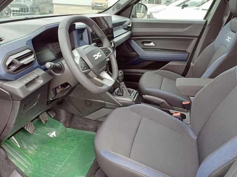 Dacia Duster TCe 130 4x4 Expression/Winterpaket/SITZHEIZUNG/KAMERA in 86415 Mering Dacia Duster TCe 130 4x4 Expression/Winterpaket/SITZHEIZUNG/KAMERA