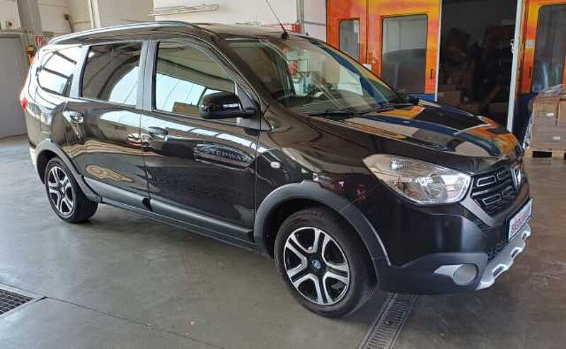 Dacia Lodgy Stepway TCe 130 7-Sitze, Navi, AHK, SHZ