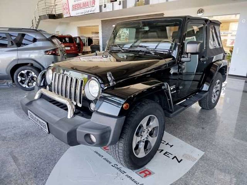 Jeep Wrangler Sahara 2.8 CRD Autom. AHK/SOFT+HARDTOP in 86830 Schwabmünchen Jeep Wrangler Sahara 2.8 CRD Autom. AHK/SOFT+HARDTOP