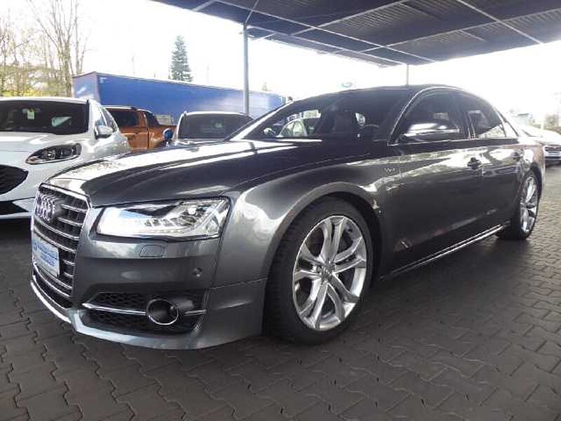 Audi S8 4.0 TFSI quattro Standheizung in 58540 Meinerzhagen Audi S8 4.0 TFSI quattro Standheizung
