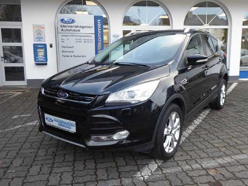 Ford Kuga Titanium,4x4,R&uuml;ckfahrkamera