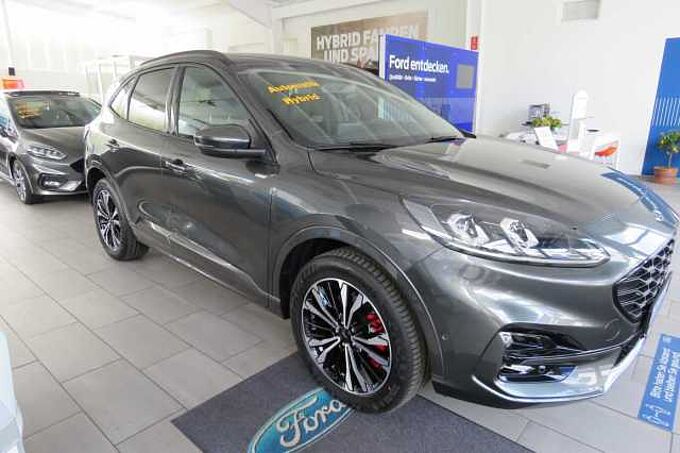 Ford Kuga ST LineX Hybrid Navi