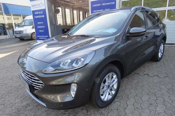 Ford Kuga Automatic TITANIUM Navi -42% AHK 2.1to