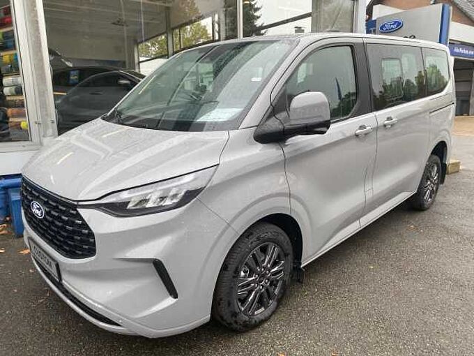 Ford Tourneo Custom Titanium 320 L1 Automatic 125KW in 32469 Petershagen Ford Tourneo Custom Titanium 320 L1 Automatic 125KW