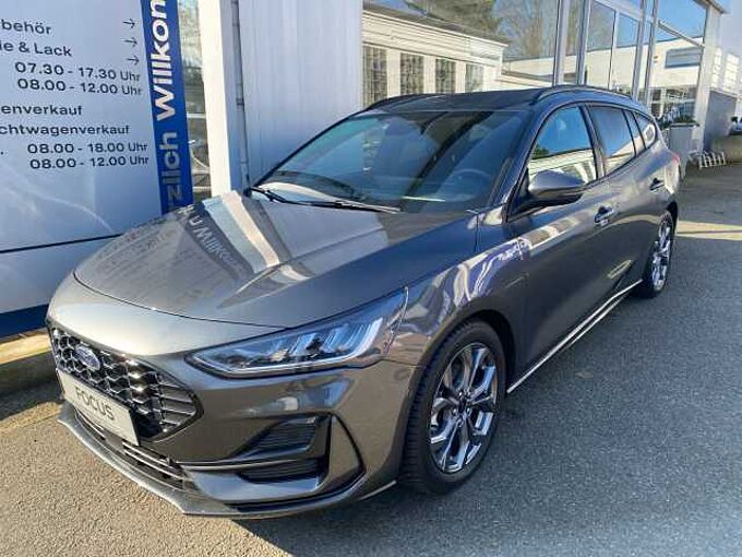 Ford Focus ST-Line X Automatic AHK in 32469 Petershagen Ford Focus ST-Line X Automatic AHK