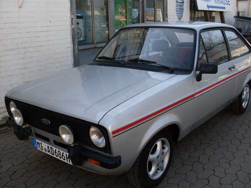 Ford Verkauft : Escort 1,3 L Avus/ H- Zulassung,TüV Neu