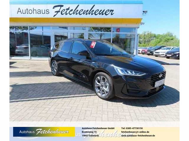 Ford Focus Turn. Aut. ST-LINE X NAVI+RFK+SHZ+ACC+AHK in 19057 Schwerin Ford Focus Turn. Aut. ST-LINE X NAVI+RFK+SHZ+ACC+AHK