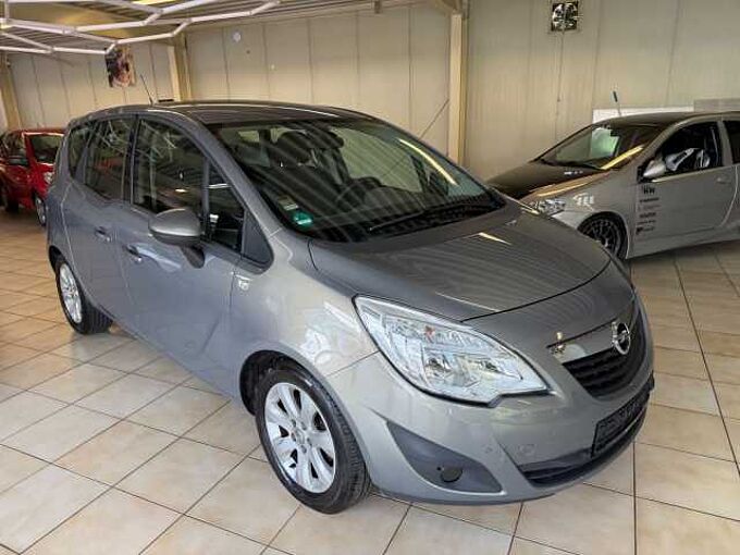 Opel Meriva *1.Hand*Scheckheft*Parkhilfe*Klima* in 74248 Ellhofen Opel Meriva *1.Hand*Scheckheft*Parkhilfe*Klima*