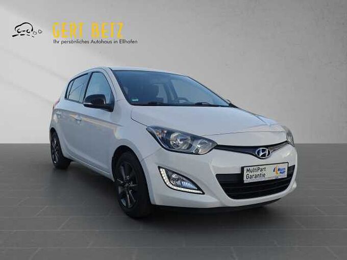 Hyundai i20 1.2 Trend Klima, Freisrpechanl., Winterräder,....