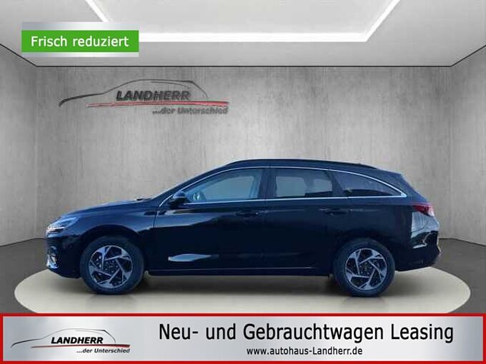 Hyundai i30 1.5 Family 5.J. Garantie/Lenkradheizung