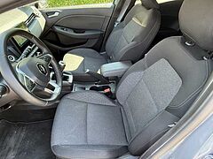 Renault Clio V Vorführfahrzeug