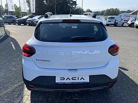 Dacia Sandero Neufahrzeug