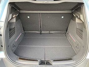 Renault 4 E-Tech Neufahrzeug