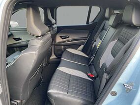 Renault 4 E-Tech Neufahrzeug