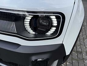 Renault 4 E-Tech Neufahrzeug