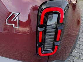 Renault 4 E-Tech Neufahrzeug