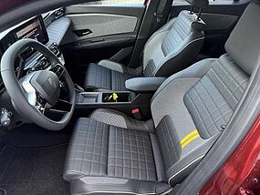 Renault 4 E-Tech Neufahrzeug