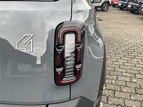 Renault 4 E-Tech Neufahrzeug