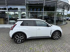 Renault 5 E-Tech Tageszulassung