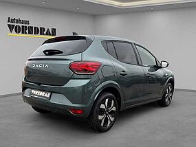Dacia Sandero Vorführfahrzeug