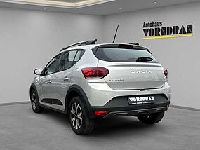 Dacia Sandero Vorführfahrzeug
