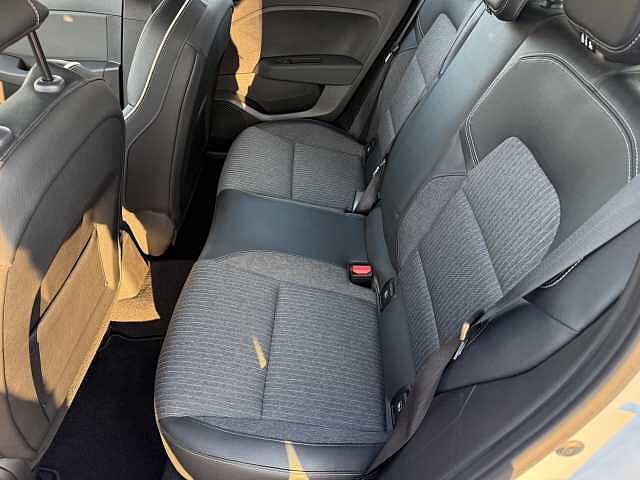 Renault Clio V Intens TCe90 LED PDC vo+hi+Kamera SHZ Klimatronik