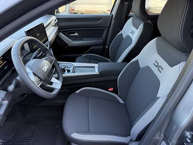 Dacia Bigster Journey Hybrid 155 Navi SHZ 360° Elekt. Heckklappe