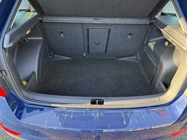 SKODA Rapid Spaceback Drive 1.4 TSI DSG AHK Xenon Kamera