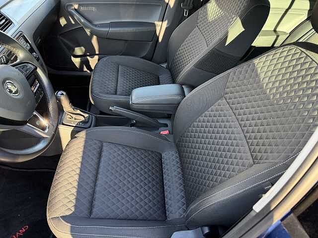 SKODA Rapid Spaceback Drive 1.4 TSI DSG AHK Xenon Kamera