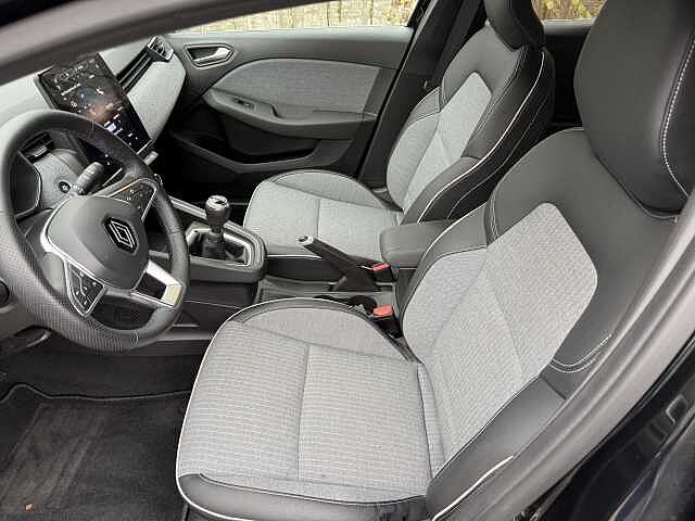 Renault Clio V Techno TCe 90 SHZ, Navi 9,3, PDC+Kamera Alu17'