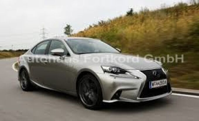 Lexus IS 300h F Sport Autom., LED-SW, Leder+S.hzg, Navi, R.-Cam