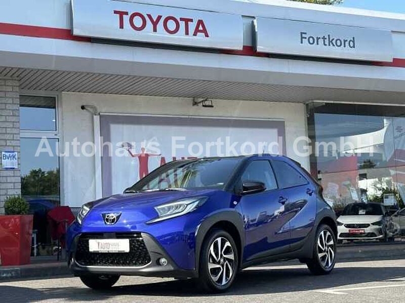 Toyota Aygo X Pulse Automatik - Navi, SZ, BT, Alu