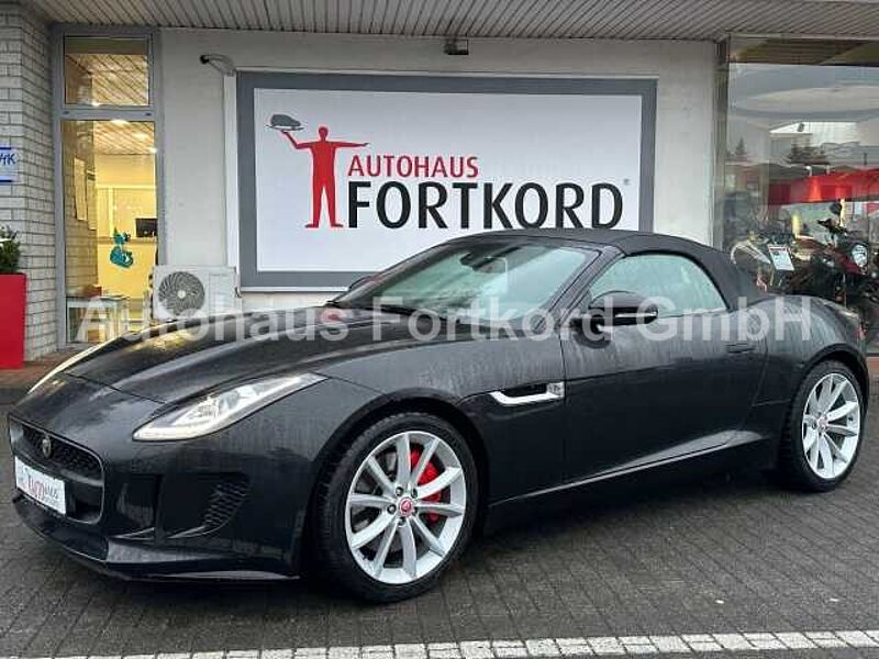 Jaguar F-Type Cabriolet Automatik - Navi, Bi-Xenon, PDC, Leder in 33689 Bielefeld Jaguar F-Type Cabriolet Automatik - Navi, Bi-Xenon, PDC, Leder