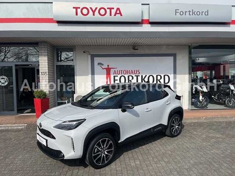 Toyota Yaris Cross 1.5 Hybrid GR Sport - HEAD., JBL, elektr. Heckkl., LED ...