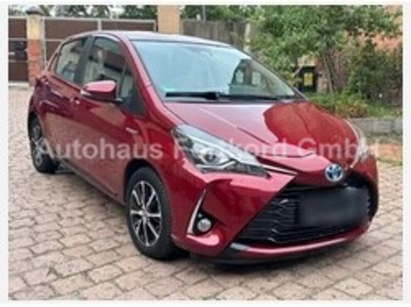 Toyota Yaris 1.5 Benzin - Navi, BT, Rückfahrkam. ... sehr gepflegt ! in 33689 Bielefeld Toyota Yaris 1.5 Benzin - Navi, BT, Rückfahrkam. ... sehr gepflegt !
