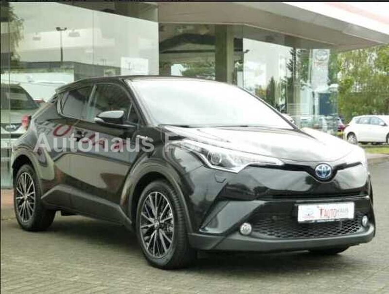 Toyota C-HR 2.0 Hybrid Team D - SH, Bhz. Lenkr., Parkass., Navi, LED ...