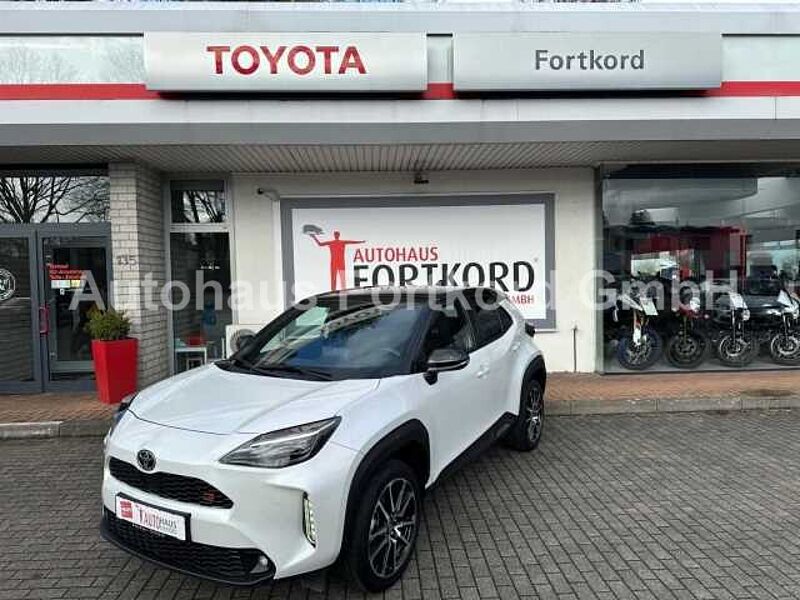Toyota Yaris Cross 1.5 Hybrid GR Sport - NAVI, HEAD, PANO ...