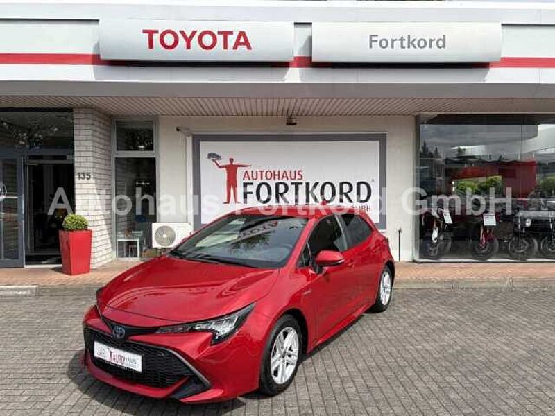 Toyota Corolla Hybrid 1.8 Style - LED, SH+LH, KeyFree in 33689 Bielefeld Toyota Corolla Hybrid 1.8 Style - LED, SH+LH, KeyFree