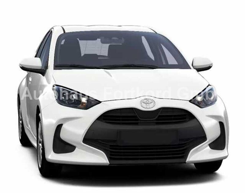 Toyota Yaris 1.5 Comfort - Navi, SHZ, LED, Kam. ... sehr gepflegt !