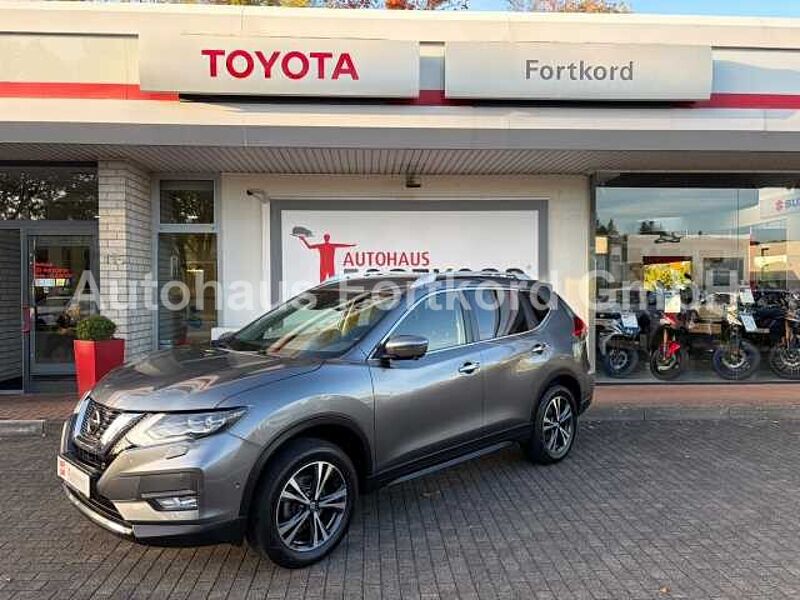 Nissan X-Trail - wenig KM - Navi, SZ, LH, Alu, PDC, LED