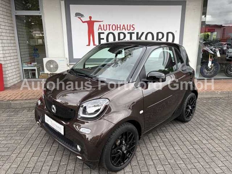 Smart ForTwo PERFECT - Pano., Navi, SHZ, Kam. ... in 33689 Bielefeld Smart ForTwo PERFECT - Pano., Navi, SHZ, Kam. ...