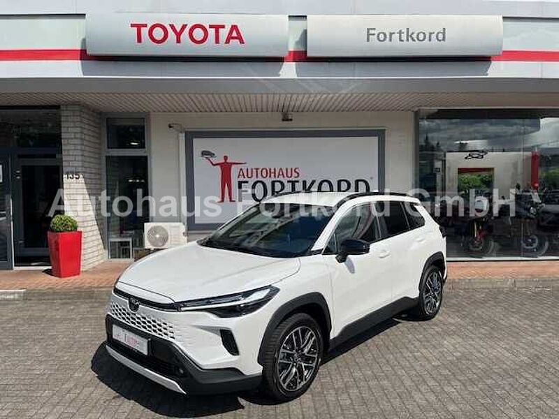 Toyota Corolla Cross 1.8 Hybrid Style - Allwetter, NAVI, LHZ, LED, PDC, SZ in 33689 Bielefeld Toyota Corolla Cross 1.8 Hybrid Style - Allwetter, NAVI, LHZ, LED, PDC, SZ